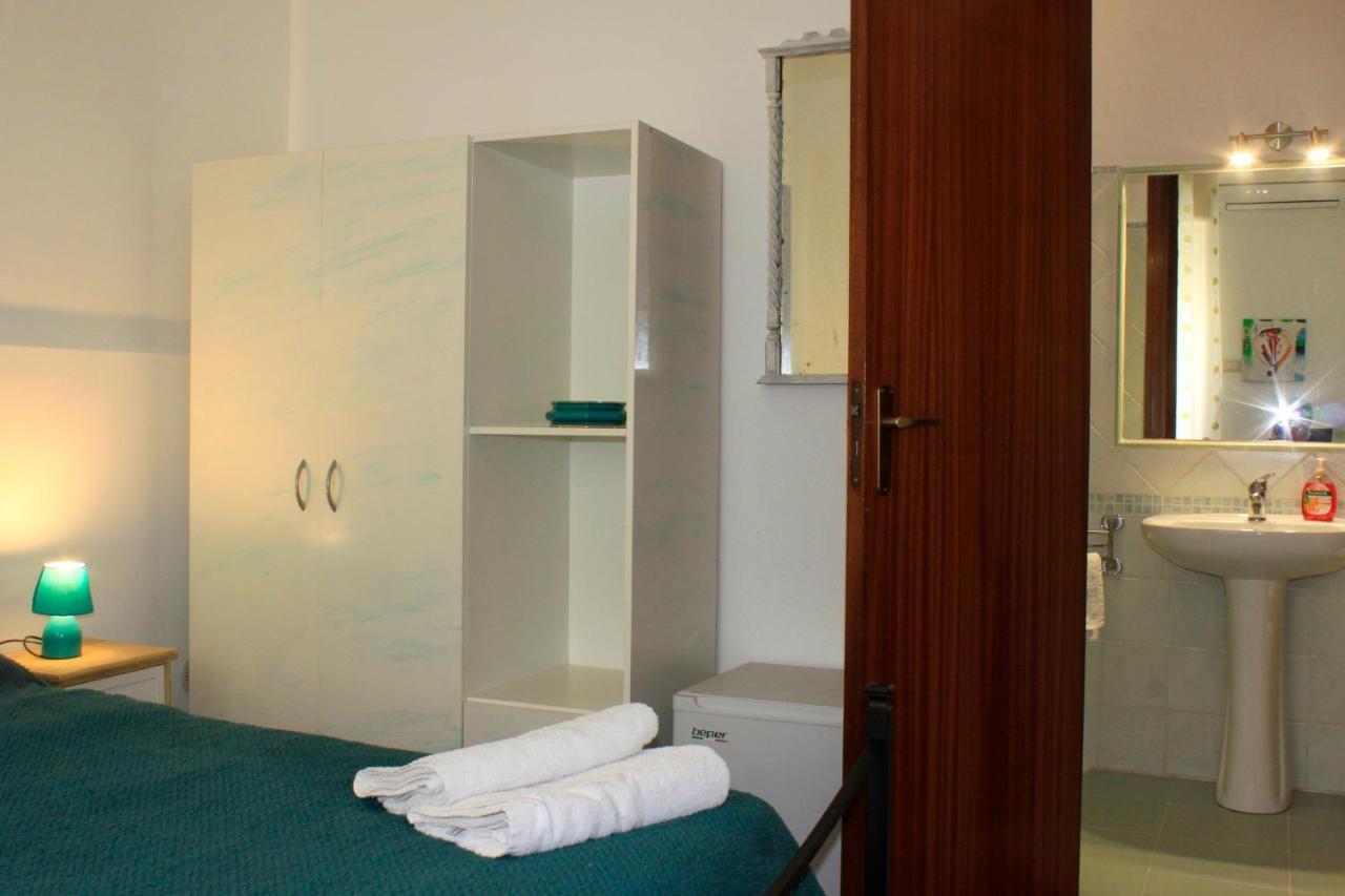 Bed & Breakfast Lighea Giardini Naxos Exterior photo